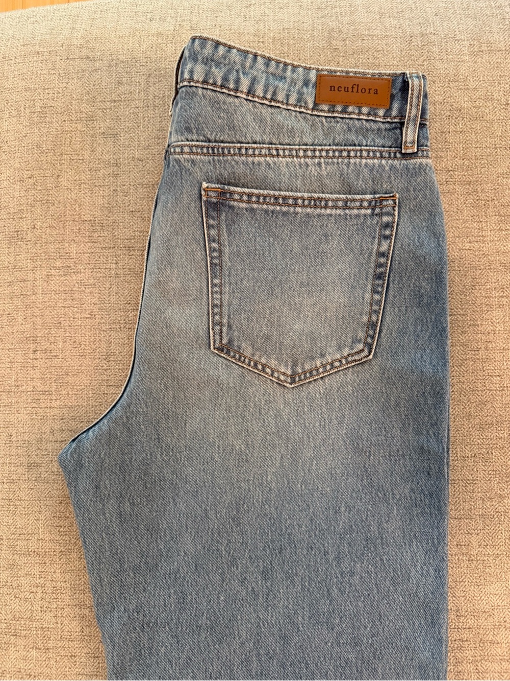 Neuflora “Dakota” Cropped Women’s Jeans- NEW WITH TAGS - Picture 6 of 7